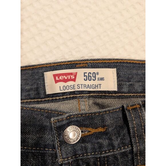 Levi’s 569 Jeans – Size 33x32, Loose Straight Fit, Dark Wash, Made in Mexico - Picture 2 of 5